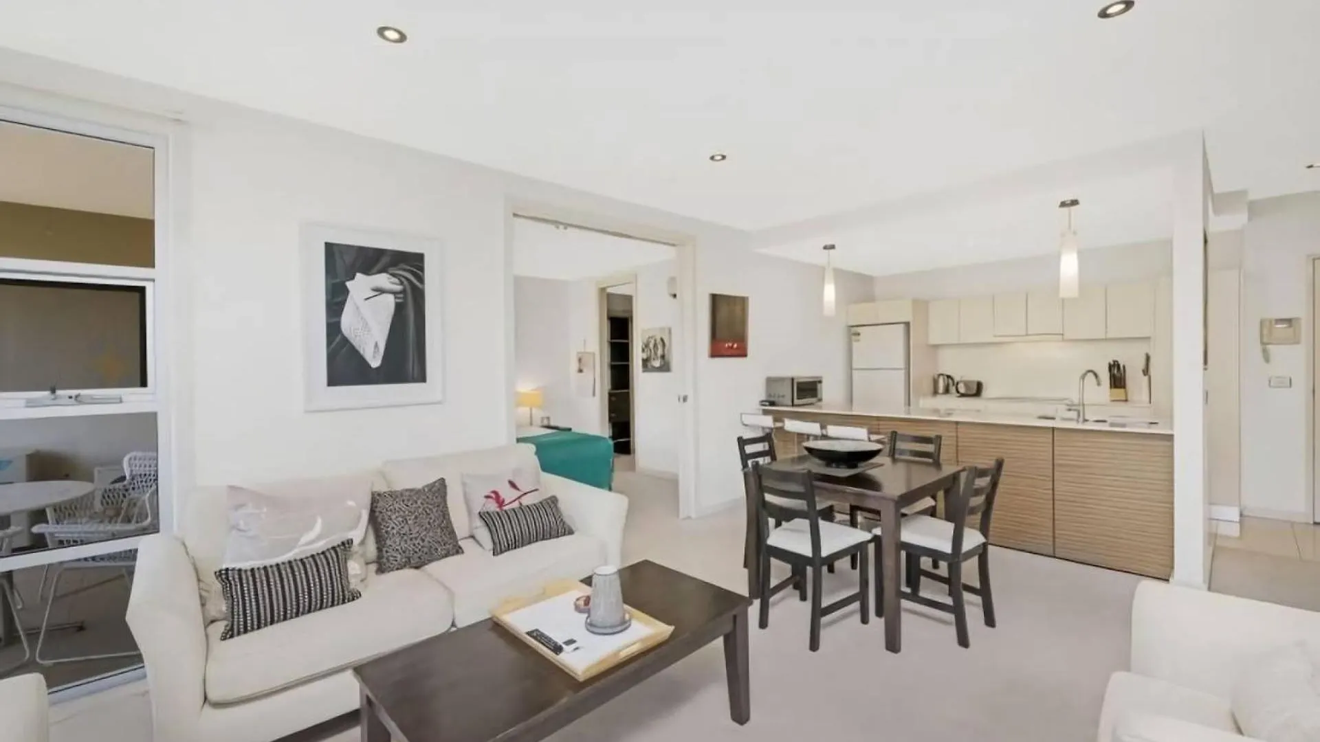 Trieste Apartments Kingston Канберра